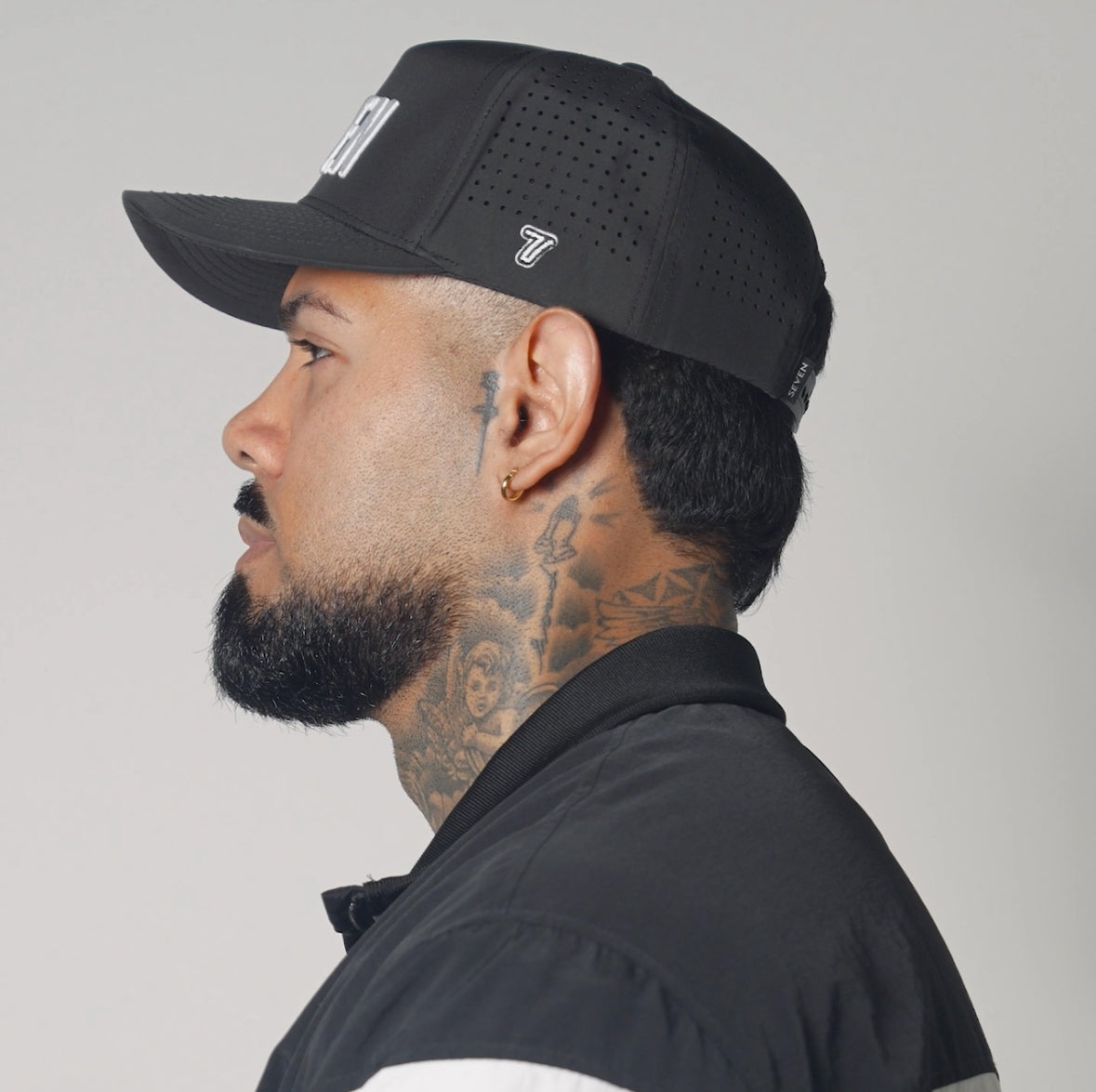 7 Iron Golf Performance Hat (BlK)