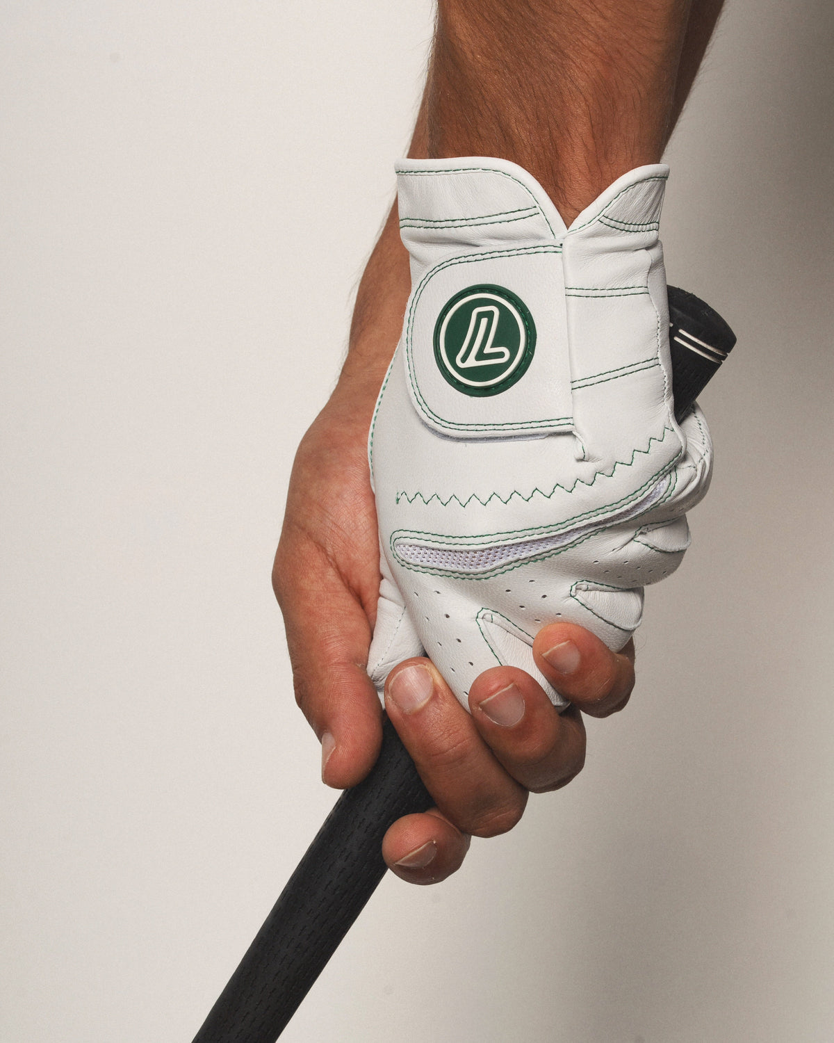 How to Care for Your Golf Glove Between Rounds